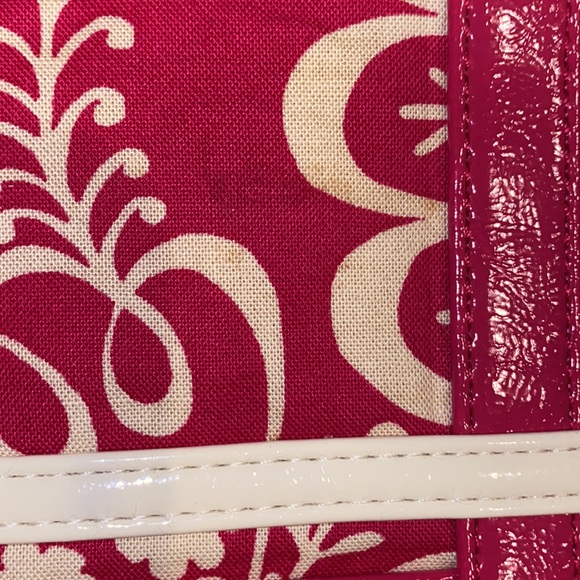 Vera Bradley TWIRLY BIRDS Bangle Wristlet Handbag - Picture 2 of 4